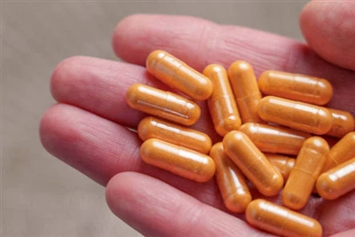 What are the applications of Lutein Ester Oil?