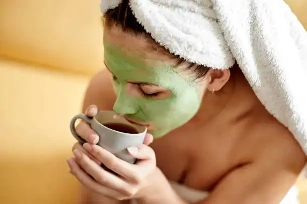 Is green tea extract good for the skin?